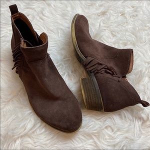 Lucky Brand Brown Suede Ankle Boots With Fringe